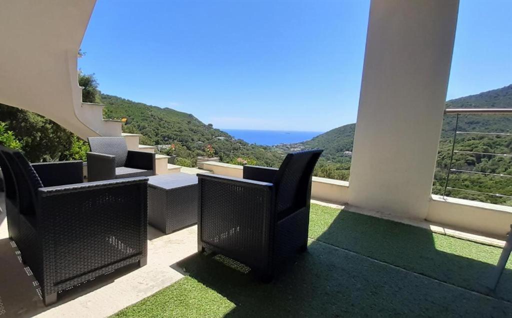 Cap Corse Uribellinu 1, Petit Dejeuner Partine المظهر الخارجي الصورة